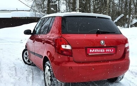 Skoda Fabia II, 2011 год, 830 000 рублей, 4 фотография