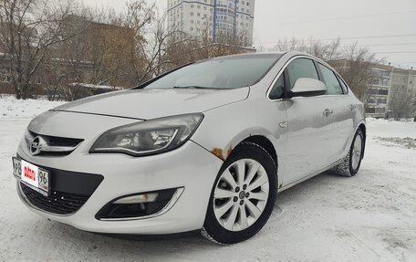 Opel Astra J, 2013 год, 690 000 рублей, 7 фотография