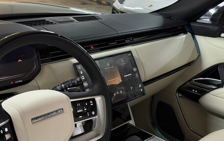 Land Rover Range Rover IV рестайлинг, 2025 год, 25 990 000 рублей, 15 фотография