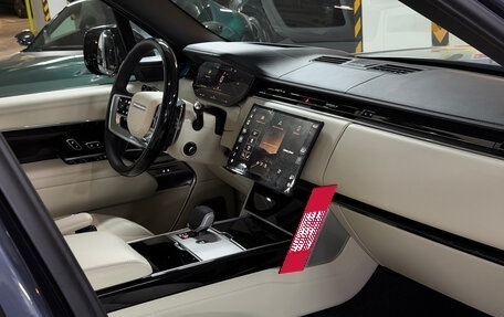 Land Rover Range Rover IV рестайлинг, 2025 год, 25 990 000 рублей, 19 фотография