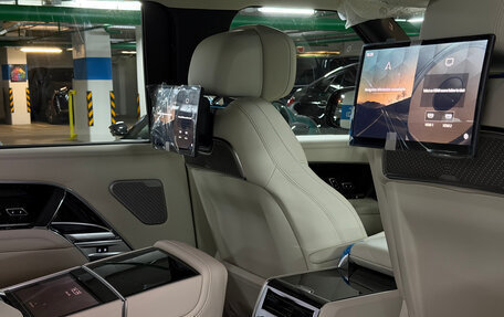 Land Rover Range Rover IV рестайлинг, 2025 год, 25 990 000 рублей, 27 фотография