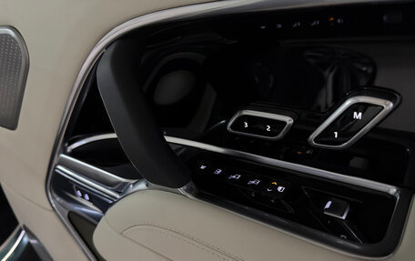 Land Rover Range Rover IV рестайлинг, 2025 год, 25 990 000 рублей, 33 фотография