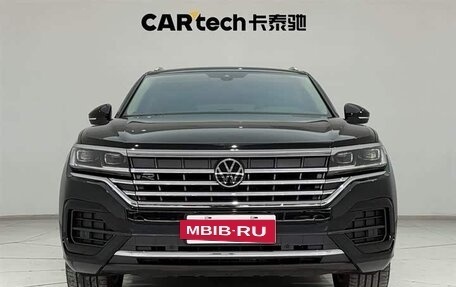 Volkswagen Touareg III, 2023 год, 6 393 000 рублей, 2 фотография