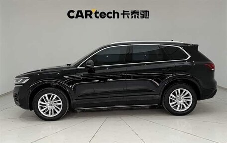 Volkswagen Touareg III, 2023 год, 6 393 000 рублей, 5 фотография