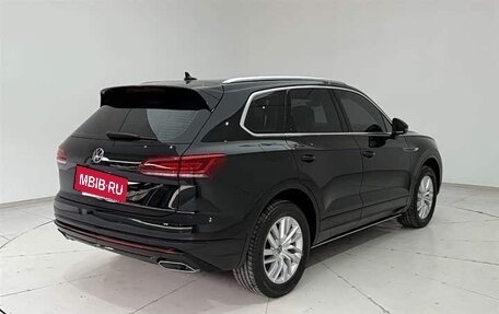 Volkswagen Touareg III, 2023 год, 6 393 000 рублей, 6 фотография