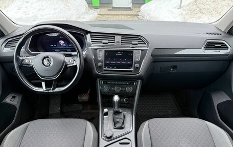 Volkswagen Tiguan II, 2016 год, 1 600 000 рублей, 11 фотография