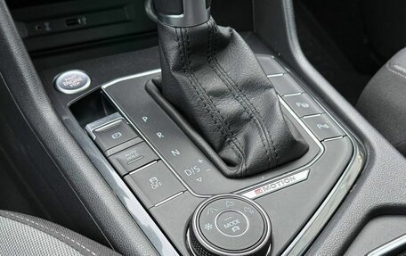 Volkswagen Tiguan II, 2016 год, 1 600 000 рублей, 16 фотография