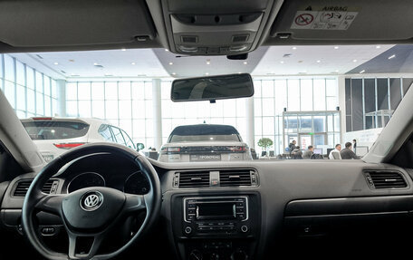 Volkswagen Jetta VI, 2016 год, 1 050 000 рублей, 18 фотография