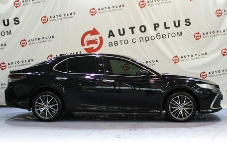 Toyota Camry, 2022 год, 3 699 000 рублей, 6 фотография