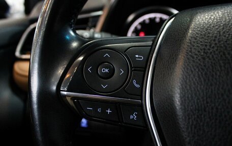 Toyota Camry, 2022 год, 3 699 000 рублей, 13 фотография