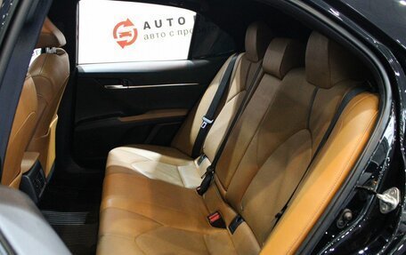 Toyota Camry, 2022 год, 3 699 000 рублей, 8 фотография