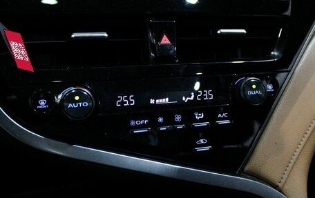 Toyota Camry, 2022 год, 3 699 000 рублей, 22 фотография