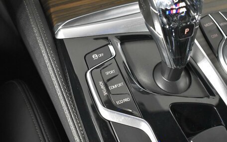 BMW 5 серия, 2019 год, 5 956 900 рублей, 21 фотография