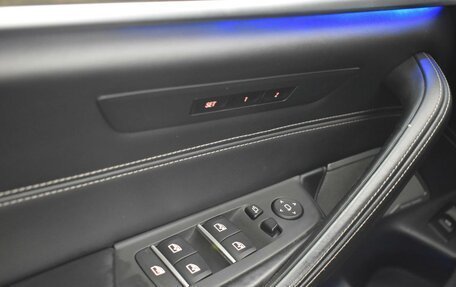 BMW 5 серия, 2019 год, 5 956 900 рублей, 25 фотография