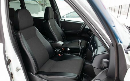 Chevrolet Niva I рестайлинг, 2011 год, 530 000 рублей, 30 фотография