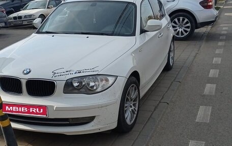 BMW 1 серия, 2010 год, 750 000 рублей, 1 фотография