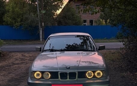BMW 5 серия, 1992 год, 330 000 рублей, 2 фотография