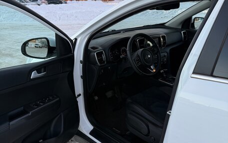 KIA Sportage IV рестайлинг, 2017 год, 2 155 000 рублей, 27 фотография