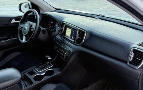 KIA Sportage IV рестайлинг, 2017 год, 2 155 000 рублей, 35 фотография