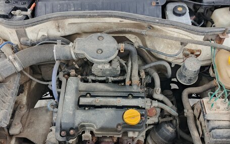 Opel Corsa C рестайлинг, 2001 год, 280 000 рублей, 6 фотография