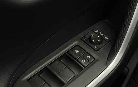 Toyota RAV4, 2025 год, 4 150 000 рублей, 25 фотография