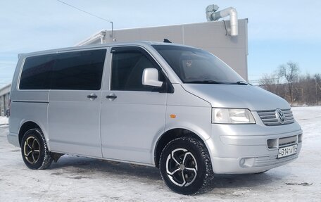Volkswagen Transporter T5 рестайлинг, 2004 год, 1 000 000 рублей, 3 фотография