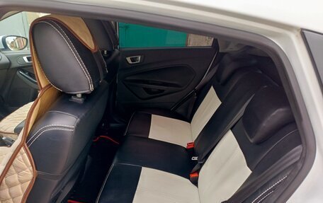 Ford Fiesta, 2013 год, 1 000 000 рублей, 6 фотография