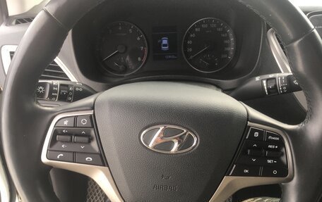 Hyundai Solaris II рестайлинг, 2019 год, 1 390 000 рублей, 14 фотография