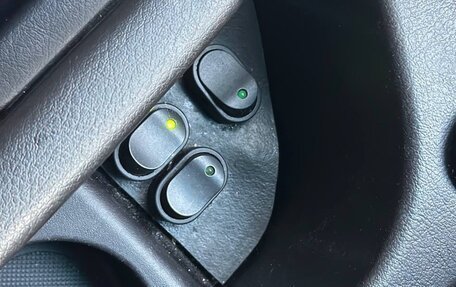 Peugeot 307 I, 2003 год, 239 000 рублей, 12 фотография