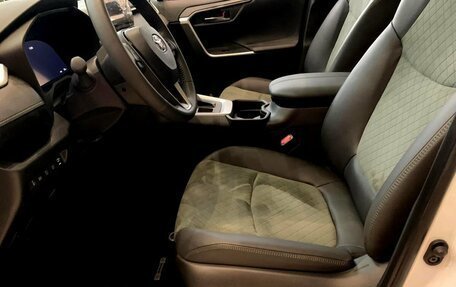 Toyota RAV4, 2025 год, 4 440 000 рублей, 12 фотография