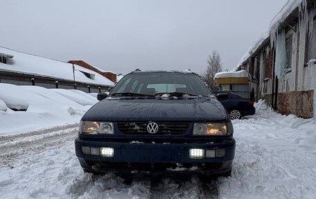Volkswagen Passat B4, 1996 год, 200 000 рублей, 1 фотография