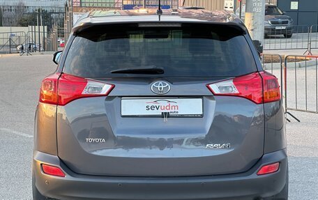 Toyota RAV4, 2013 год, 1 997 000 рублей, 29 фотография