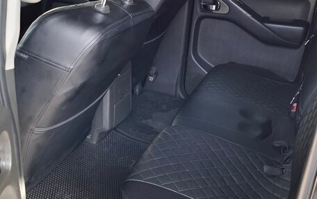 Nissan Navara (Frontier), 2008 год, 1 070 000 рублей, 9 фотография