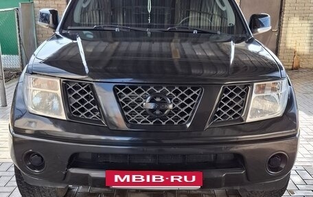 Nissan Navara (Frontier), 2008 год, 1 070 000 рублей, 6 фотография