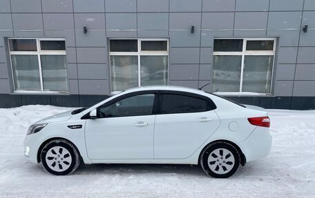 KIA Rio III рестайлинг, 2013 год, 840 000 рублей, 4 фотография