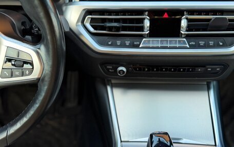 BMW 3 серия, 2020 год, 3 700 000 рублей, 15 фотография