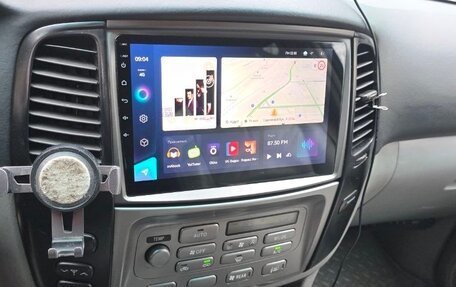 Toyota Land Cruiser 100 рестайлинг 2, 2004 год, 1 970 000 рублей, 3 фотография