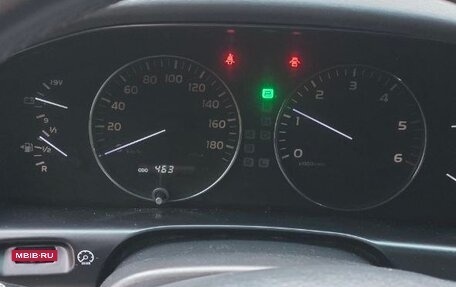 Toyota Land Cruiser 100 рестайлинг 2, 2004 год, 1 970 000 рублей, 4 фотография