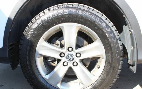 Toyota RAV4, 2015 год, 2 450 000 рублей, 15 фотография