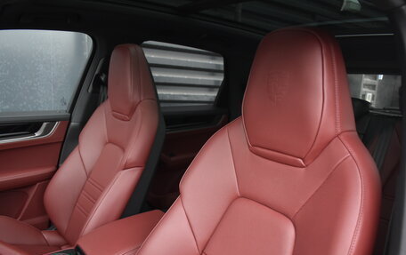 Porsche Cayenne III, 2025 год, 19 990 000 рублей, 17 фотография