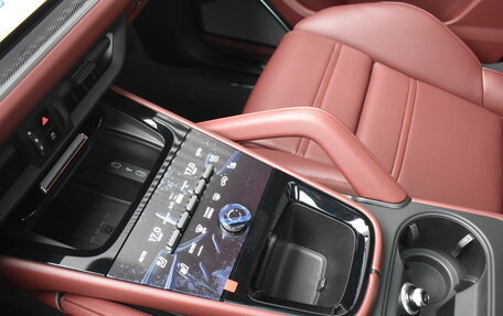 Porsche Cayenne III, 2025 год, 19 990 000 рублей, 23 фотография