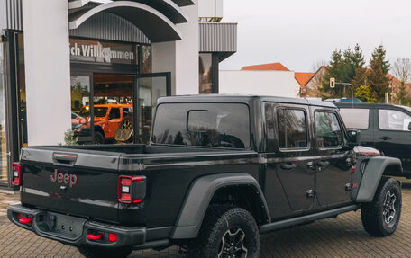 Jeep Gladiator, 2023 год, 5 900 000 рублей, 4 фотография