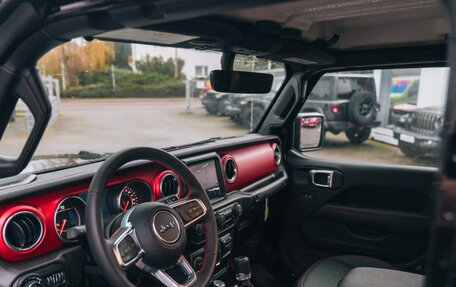 Jeep Gladiator, 2023 год, 5 900 000 рублей, 13 фотография