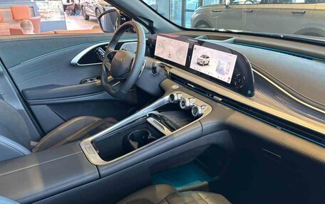 CheryExeed TXL, 2024 год, 4 290 000 рублей, 4 фотография