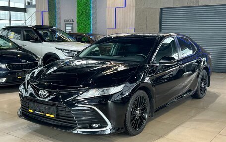Toyota Camry, 2021 год, 3 220 000 рублей, 1 фотография