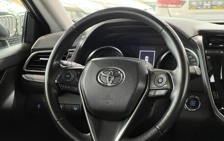 Toyota Camry, 2021 год, 3 220 000 рублей, 24 фотография