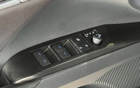 Toyota Camry, 2021 год, 3 220 000 рублей, 21 фотография