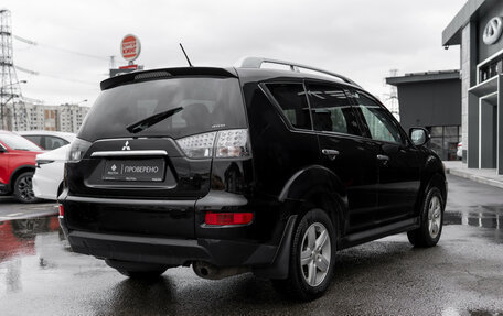 Mitsubishi Outlander III рестайлинг 3, 2010 год, 1 275 000 рублей, 5 фотография