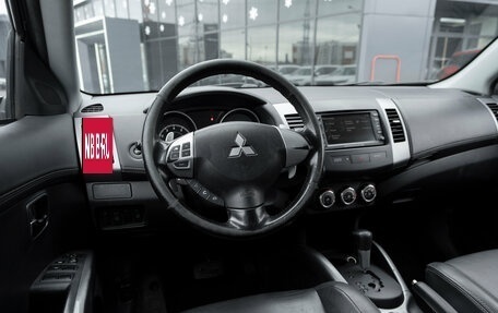 Mitsubishi Outlander III рестайлинг 3, 2010 год, 1 275 000 рублей, 7 фотография