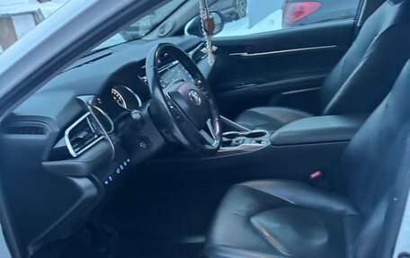 Toyota Camry, 2019 год, 2 920 000 рублей, 1 фотография